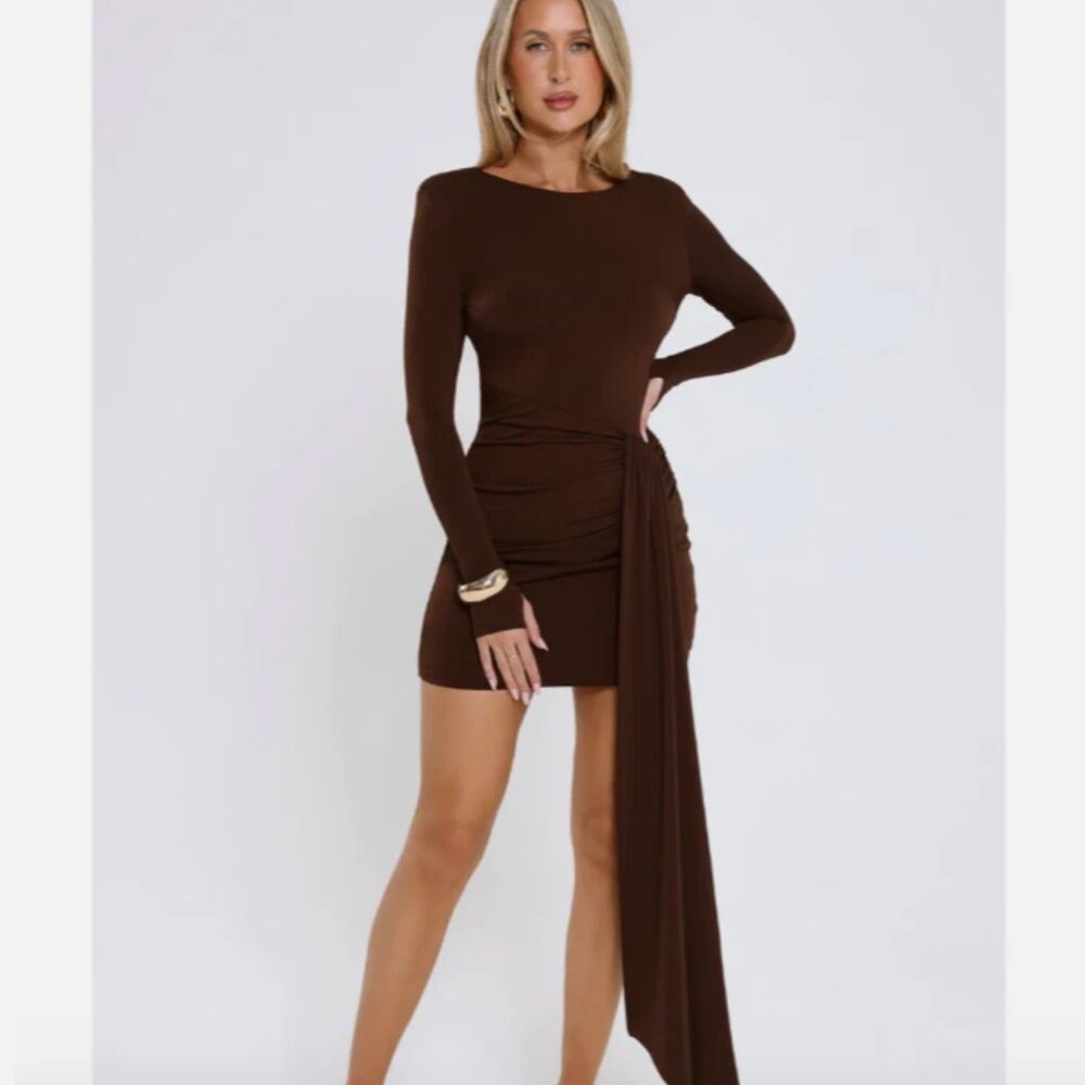 NWT Hello Molly Styled to Thrill Long Sleeve Mini Dress Open Back Brown Size S